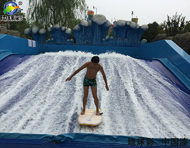重庆浪摆滑梯项目氟碳漆喷涂工程
