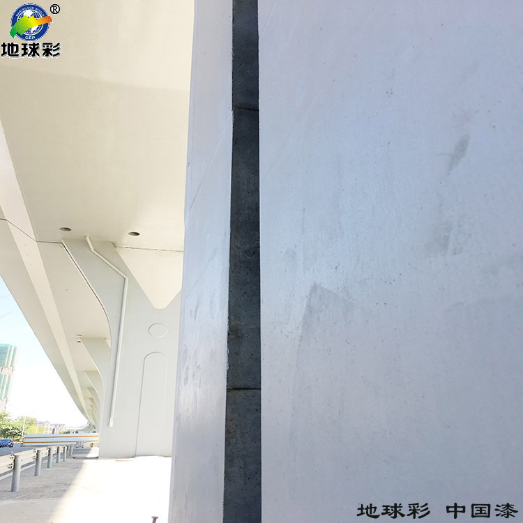 地球彩牌大桥油漆用高架防腐喷涂施工